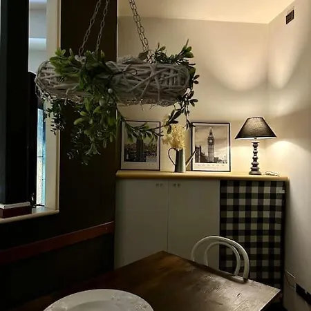 Your In Apartment Como