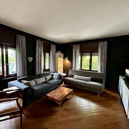 Your In Apartment Como