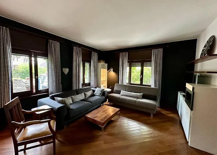 Your In Apartment Como